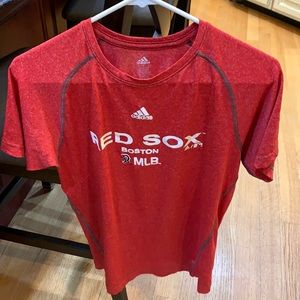 Women’s Red Sox shirt